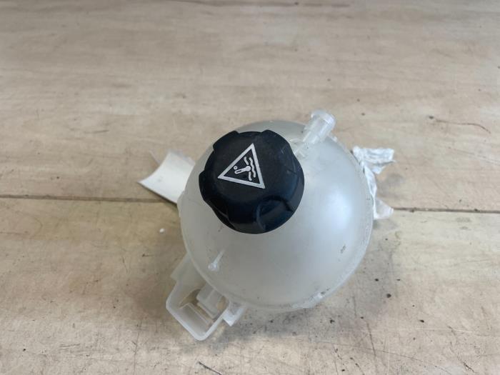 Expansievat van een Citroën Berlingo 1.6 BlueHDI 100 2021