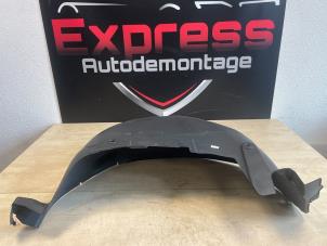 Używane Nadkole Citroen Berlingo 1.6 BlueHDI 100 Cena € 40,00 Procedura marży oferowane przez Express Autodemontage