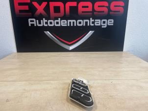 Używane Rózne Citroen Berlingo 1.6 BlueHDI 100 Cena € 10,00 Procedura marży oferowane przez Express Autodemontage