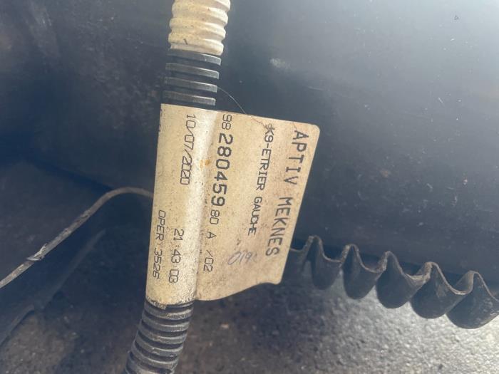 Achteras voorwielaandrijving van een Citroën Berlingo 1.6 BlueHDI 100 2021