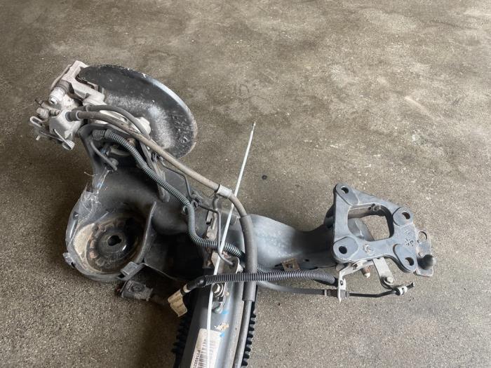 Achteras voorwielaandrijving van een Citroën Berlingo 1.6 BlueHDI 100 2021