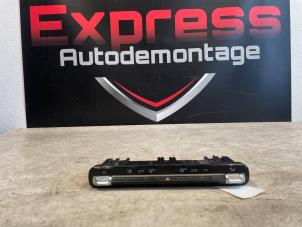 Begagnade Luftkonditionering, kontrollpanel Mercedes A Limousine (177.1) 1.5 A-180d Pris € 95,00 Marginaltabell erbjuds av Express Autodemontage