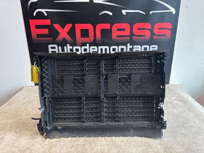 0f3722a3-e716-4085-92f6-