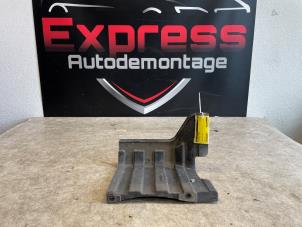 Begagnade Skydd, diverse Kia Picanto (JA) 1.0 12V Pris € 50,00 Marginaltabell erbjuds av Express Autodemontage