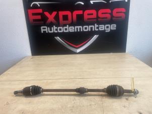 Begagnade Drivaxel, vänster fram Mitsubishi Space Star (A0) 1.0 12V Pris € 70,00 Marginaltabell erbjuds av Express Autodemontage