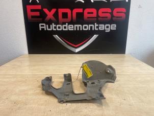 Gebruikte Afdekplaat diversen BMW 5 serie Touring (G31) 518d 2.0 TwinPower Turbo 16V Mild Hybrid Prijs € 35,00 Margeregeling aangeboden door Express Autodemontage