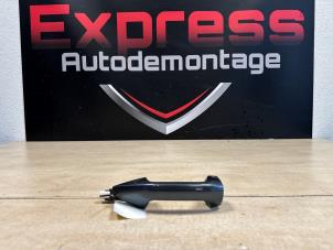 Gebruikte Portiergreep 4Deurs links-voor Skoda Octavia Combi (NXAC) 1.0 TSI 12V Prijs € 75,00 Margeregeling aangeboden door Express Autodemontage