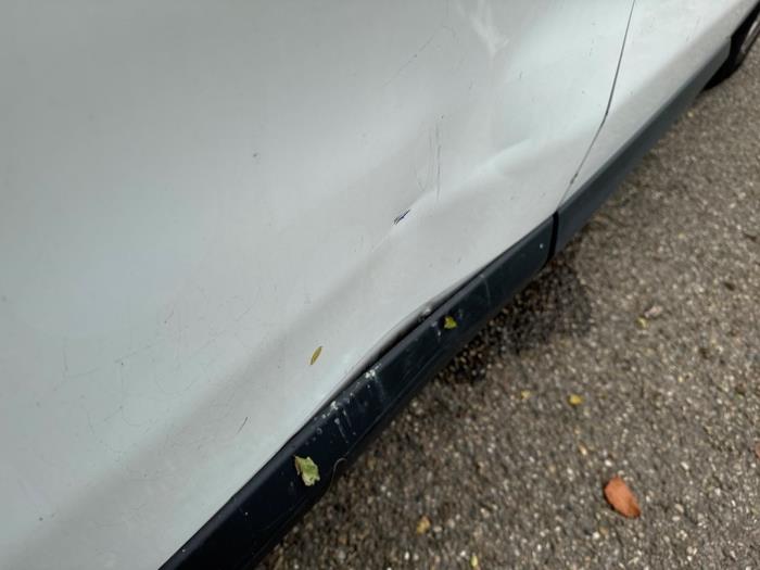 Skjutdörr, höger från en Peugeot Expert (V1/VA/VB/VE/VF/VT/VY) 1.6 Blue HDi 95 16V 2019