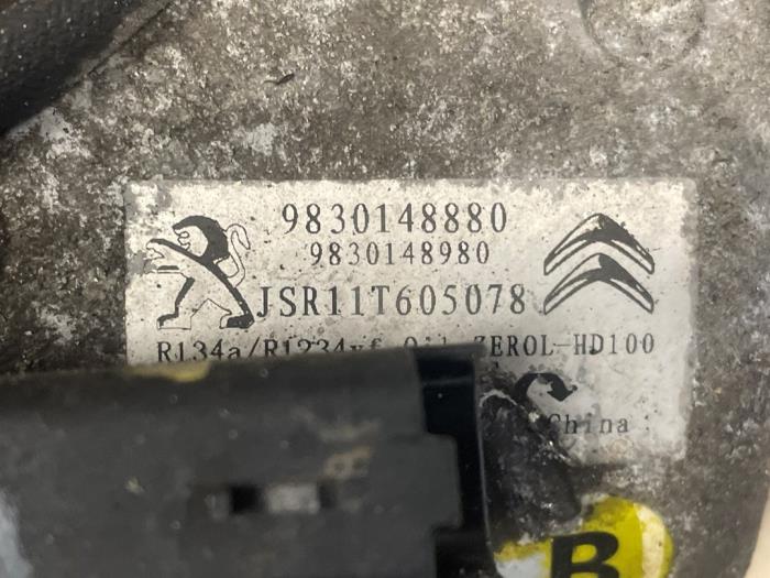 Luftkonditioneringspump från en Peugeot Expert (V1/VA/VB/VE/VF/VT/VY) 1.6 Blue HDi 95 16V 2019