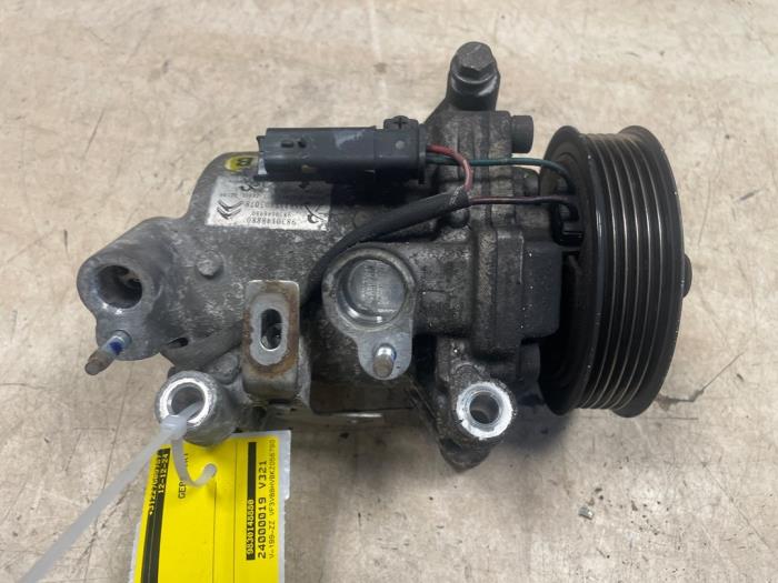 Luftkonditioneringspump från en Peugeot Expert (V1/VA/VB/VE/VF/VT/VY) 1.6 Blue HDi 95 16V 2019