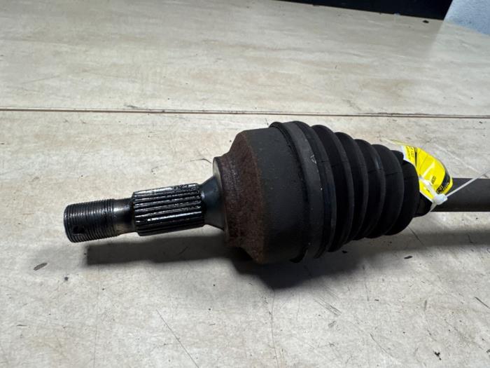 Drivaxel, höger fram från en Peugeot Expert (V1/VA/VB/VE/VF/VT/VY) 1.6 Blue HDi 95 16V 2019