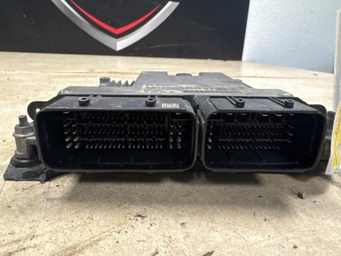 Dator, motorstyrning från en Peugeot Expert (V1/VA/VB/VE/VF/VT/VY) 1.6 Blue HDi 95 16V 2019