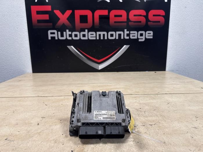 Dator, motorstyrning från en Peugeot Expert (V1/VA/VB/VE/VF/VT/VY) 1.6 Blue HDi 95 16V 2019