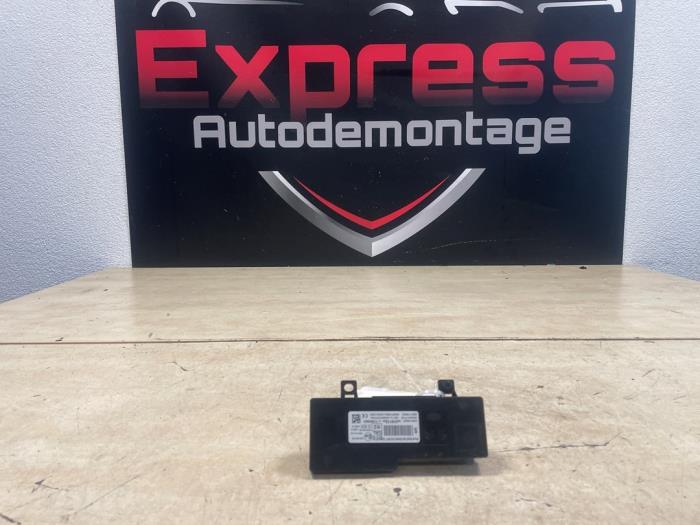 Larmmodul från en Peugeot Expert (V1/VA/VB/VE/VF/VT/VY) 1.6 Blue HDi 95 16V 2019