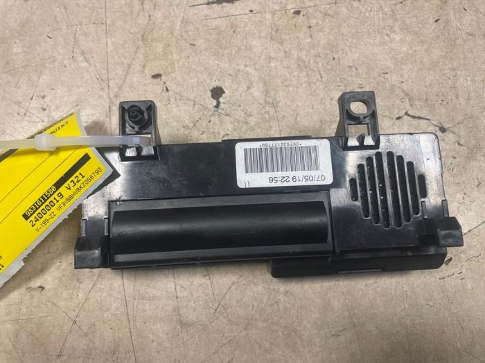 Larmmodul från en Peugeot Expert (V1/VA/VB/VE/VF/VT/VY) 1.6 Blue HDi 95 16V 2019