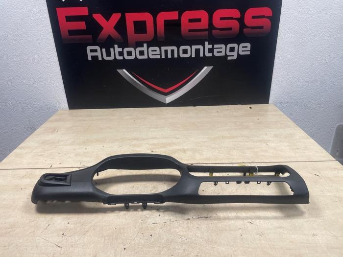 Instrumentbräda, del från en Peugeot Expert (V1/VA/VB/VE/VF/VT/VY) 1.6 Blue HDi 95 16V 2019