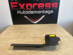 Begagnade A-stolpe, skydd, vänster Mercedes CLA Shooting Brake (118.6) 1.3 CLA-250 e Turbo 16V Pris € 35,00 Marginaltabell erbjuds av Express Autodemontage