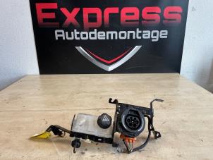 Używane Gniazdo punktu ladowania Opel Astra L (F3/FB/FM/FP) Cena € 275,00 Procedura marży oferowane przez Express Autodemontage