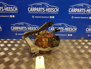 Gebruikte Hogedrukpomp Volvo C30 (EK/MK) 1.6 D 16V Prijs € 175,00 Margeregeling aangeboden door Carparts Heesch