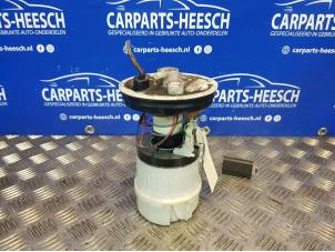 Begagnade Elektrisk bränslepump Volvo V50 Pris € 40,00 Marginaltabell erbjuds av Carparts Heesch