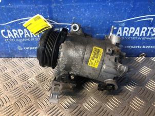 Gebruikte Aircopomp Ford Fiesta 6 (JA8) 1.0 SCI 12V 80 Prijs € 65,00 Margeregeling aangeboden door Carparts Heesch