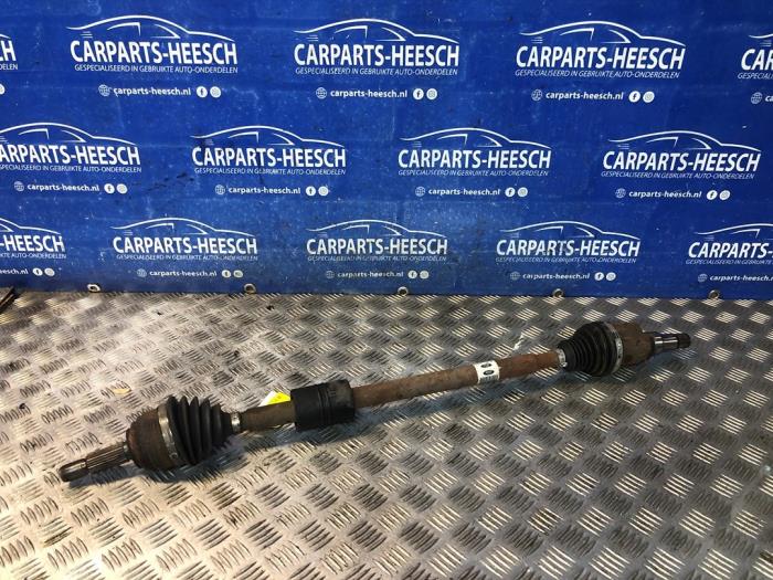 Aandrijfas rechts-voor van een Ford EcoSport (JK8) 1.0 EcoBoost 12V 100 2018