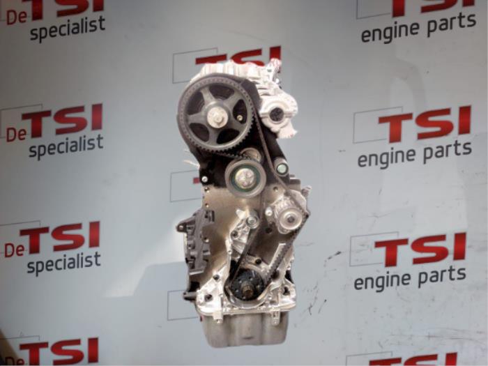 Motor från en Volkswagen Golf VI (5K1) 2.0 TSI R 16V 4Motion 2011