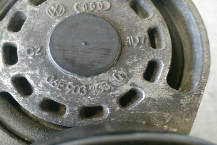 Kilremspännare från en Audi A6