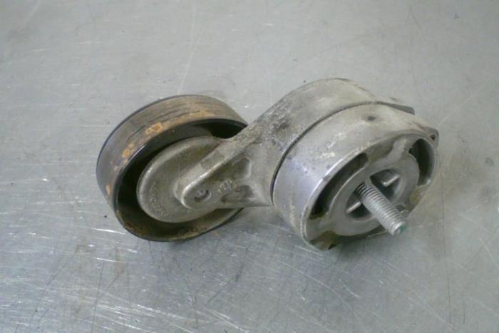 Kilremspännare från en Audi A6