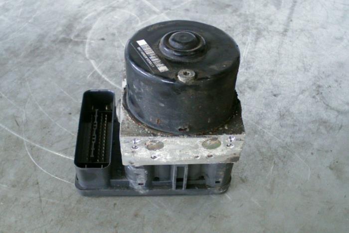 ABS-pump från en Audi A3 2005