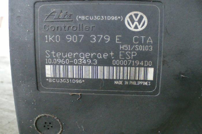 ABS-pump från en Audi A3 2005