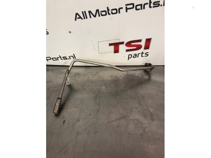 Vattenrör från en Volkswagen Golf VI (5K1) 1.4 TSI 160 16V 2011