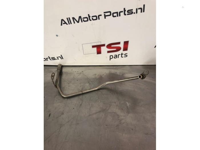 Vattenrör från en Volkswagen Golf VI (5K1) 1.4 TSI 160 16V 2011