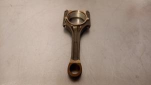 Begagnade Vevstake Volkswagen Golf V (1K1) 2.0 GTI 16V FSI Turbo Pris € 50,00 Inklusive moms erbjuds av TSI-Parts / Allmotorparts B.V.