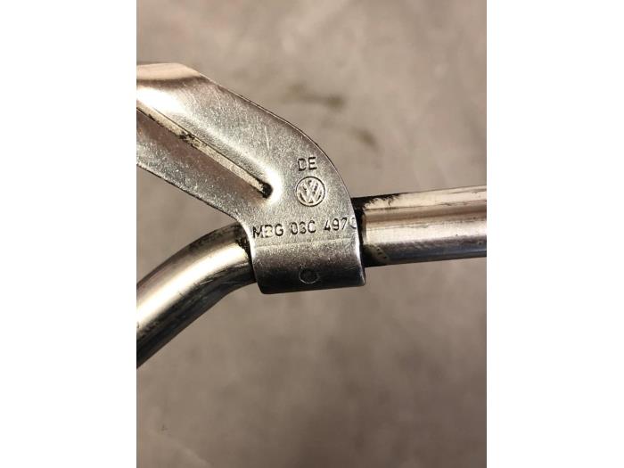 Vattenrör från en Volkswagen Golf VI (5K1) 1.4 TSI 160 16V 2011