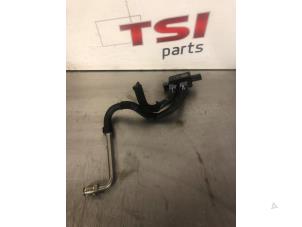 Begagnade Bränsletryckssensor Audi SQ5 (FYB/FYG) 3.0 TFSI V6 24V Pris € 40,00 Inklusive moms erbjuds av TSI-Parts / Allmotorparts B.V.