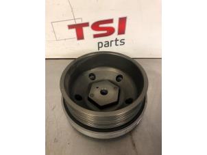 Begagnade Remskiva, vevaxel Audi SQ5 (FYB/FYG) 3.0 TFSI V6 24V Pris € 175,00 Inklusive moms erbjuds av TSI-Parts / Allmotorparts B.V.