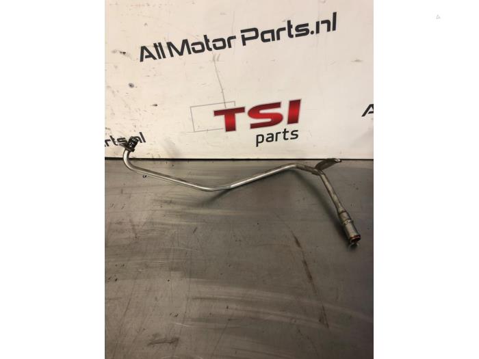 Vattenrör från en Volkswagen Golf VI (5K1) 1.4 TSI 160 16V 2011