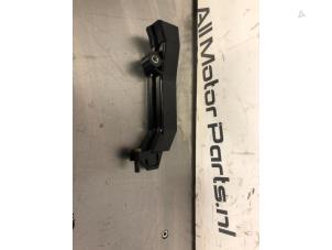 Begagnade Oljesugningsrör Audi SQ5 (8RB) 3.0 TDI V6 24V Pris € 15,00 Inklusive moms erbjuds av TSI-Parts / Allmotorparts B.V.