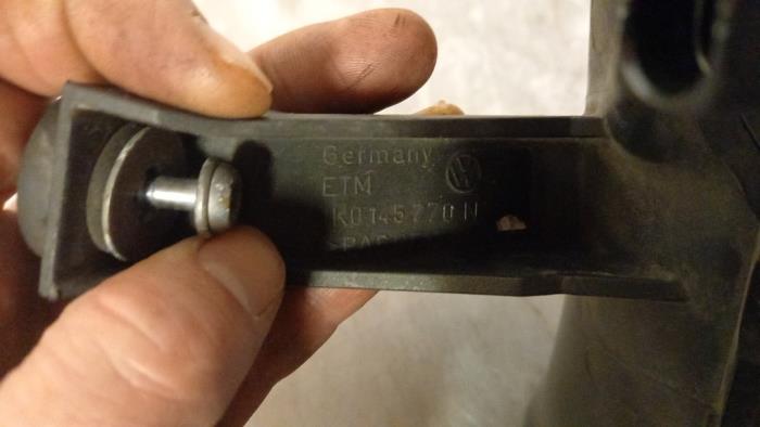 Laddluftkylarrör från en Audi A3 (8P1) 1.8 16V TFSI 2010