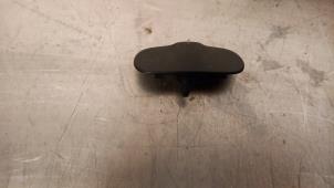 Begagnade Vindrutespolare Audi A3 (8P1) 1.8 16V TFSI Pris € 9,99 Inklusive moms erbjuds av TSI-Parts / Allmotorparts B.V.