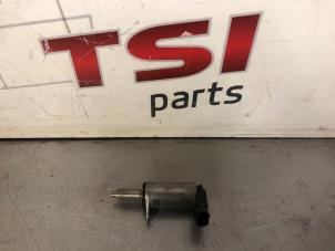 Gebruikte Nokkenas Verstelling Audi A5 Sportback (8TA) 2.0 TFSI 16V Prijs € 15,00 Inclusief btw aangeboden door TSI-Parts / Allmotorparts B.V.