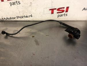 Gebruikte Waterpijp Audi A4 (B8) 2.0 TFSI 16V Quattro Prijs € 25,00 Inclusief btw aangeboden door TSI-Parts / Allmotorparts B.V.
