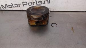 Gebruikte Zuiger Audi TT (8J3) 2.0 TFSI 16V Prijs € 30,00 Inclusief btw aangeboden door TSI-Parts / Allmotorparts B.V.