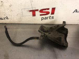 Begagnade Motorfäste Audi A6 (C6) 3.0 V6 24V TFSI Quattro Pris € 25,00 Inklusive moms erbjuds av TSI-Parts / Allmotorparts B.V.