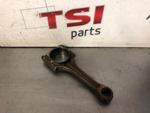 Begagnade Vevstake Audi TT (8J3) 2.0 TFSI 16V Pris € 50,00 Inklusive moms erbjuds av TSI-Parts / Allmotorparts B.V.