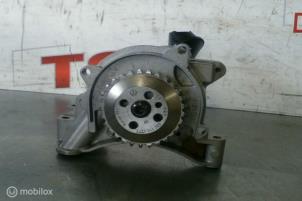 Gebruikte Oliepomp Volkswagen Golf VI (5K1) 1.4 TSI 160 16V Prijs € 70,00 Inclusief btw aangeboden door TSI-Parts / Allmotorparts B.V.