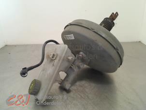 Begagnade Bromsservo Renault Trafic New (FL) 1.9 dCi 82 16V Pris € 47,25 Marginaltabell erbjuds av C&J Bedrijfsauto's & Onderdelen