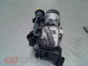 Gebruikte Oliefilterhuis Fiat Doblo Cargo (223) 1.3 D 16V Multijet Prijs € 26,25 Margeregeling aangeboden door C&J Bedrijfsauto's & Onderdelen