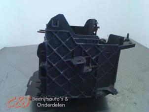 Gebruikte Accubak Opel Vivaro 1.6 CDTI BiTurbo 120 Prijs € 42,00 Margeregeling aangeboden door C&J Bedrijfsauto's & Onderdelen